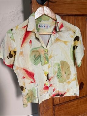 Jams World Cropped Koi Fish Hawaiian Button Front Small Tropical Shirt Rayon